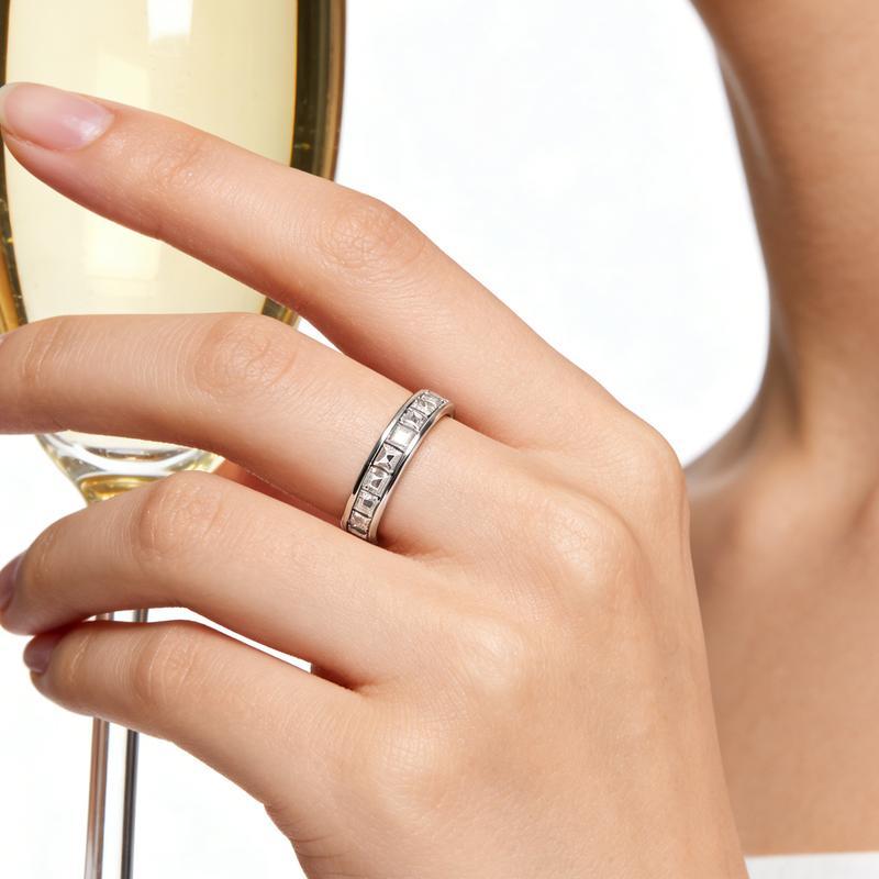 Balance Spinner Ring